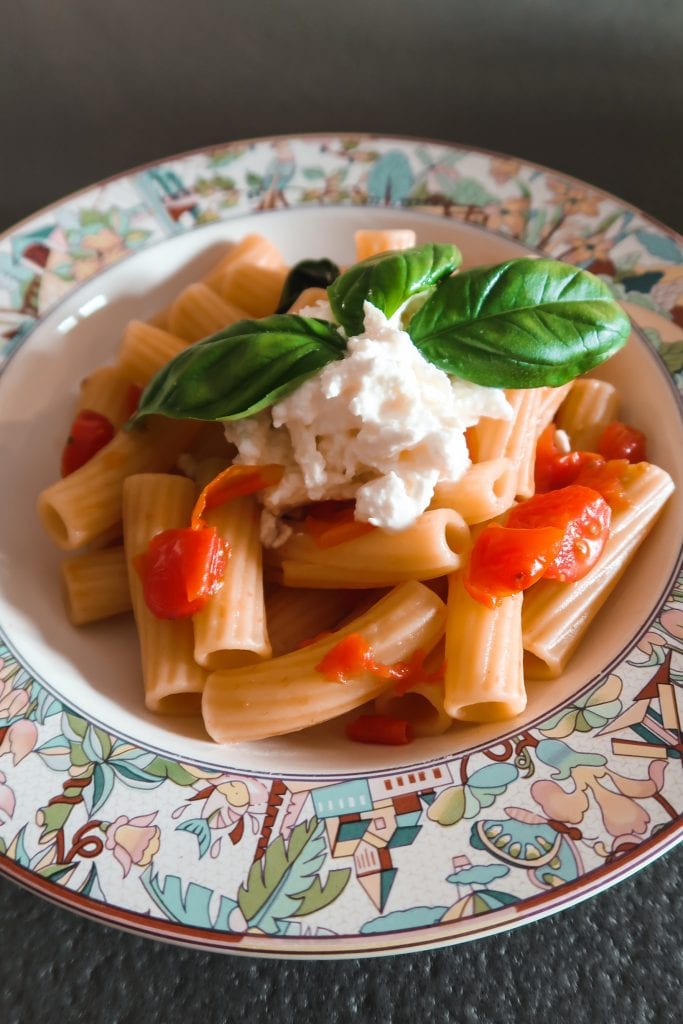 primo piatto pomodorini stracciatella