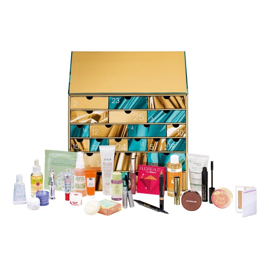 calendari dell'avvento 2020 sephora favorites con prodotti deluxe per viso, corpo e makeup