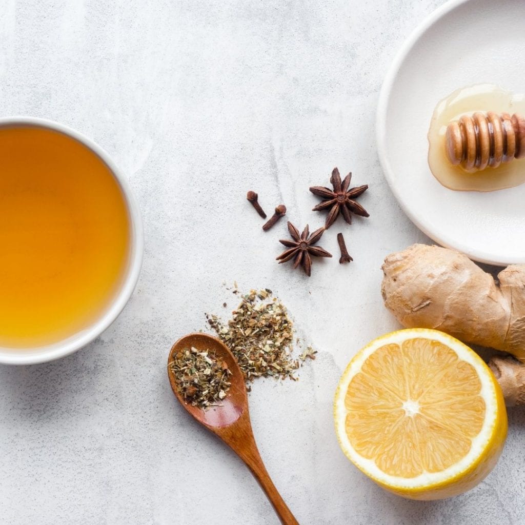 tisana limone zenzero miele per ridurre lo stress